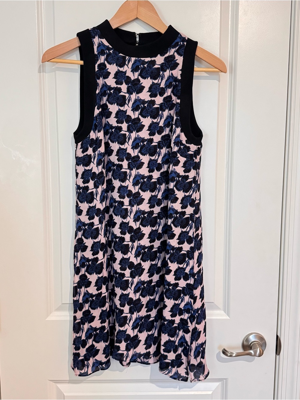 A.L.C. Drie Floral 100% Silk Shift Dress Size Med EUC Whimsical Feminine Luxe